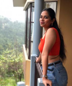 Rimi - College Escort in Sholinganallur